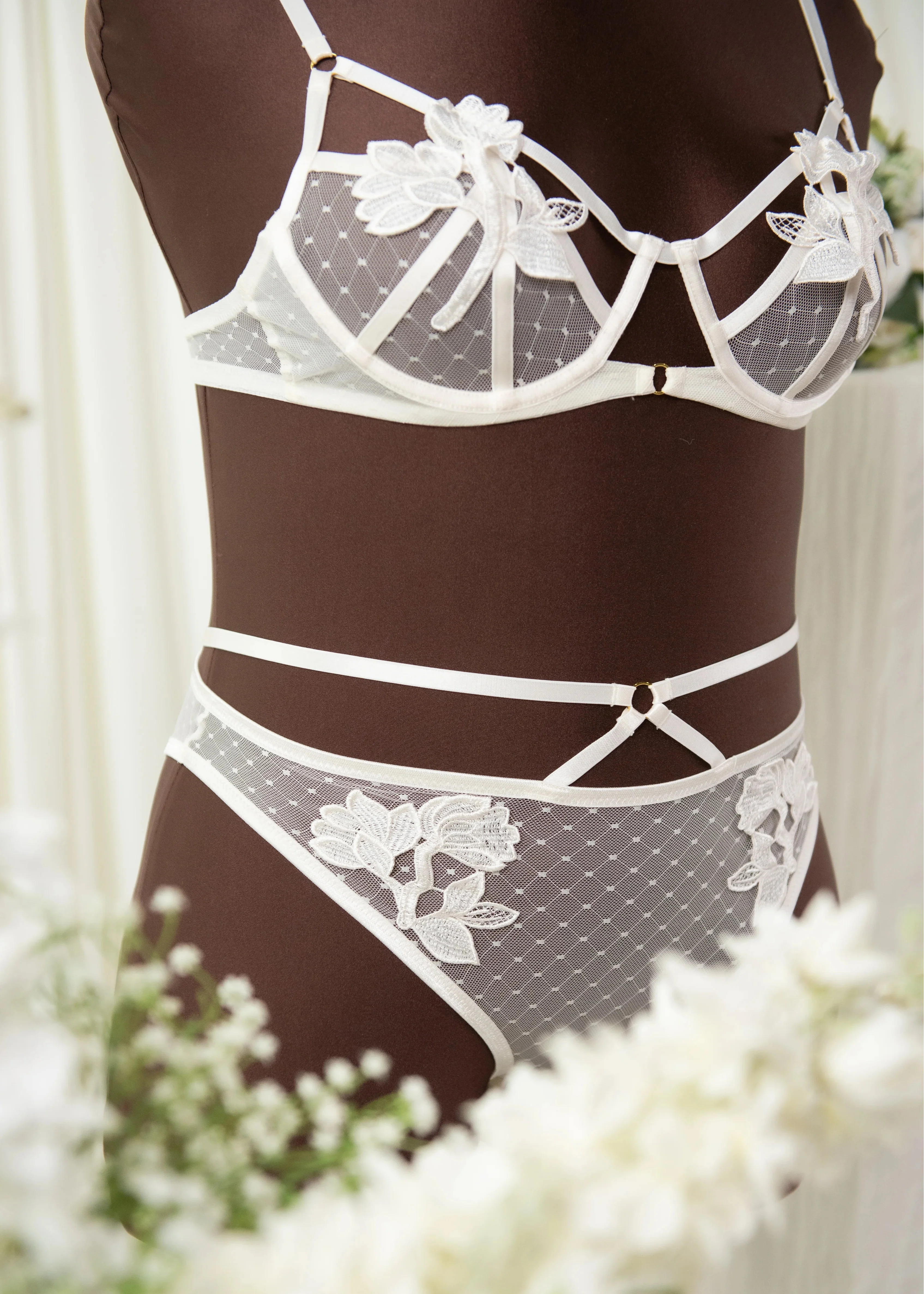 Appliqué Underwire Bralette - Pearl - Image 14