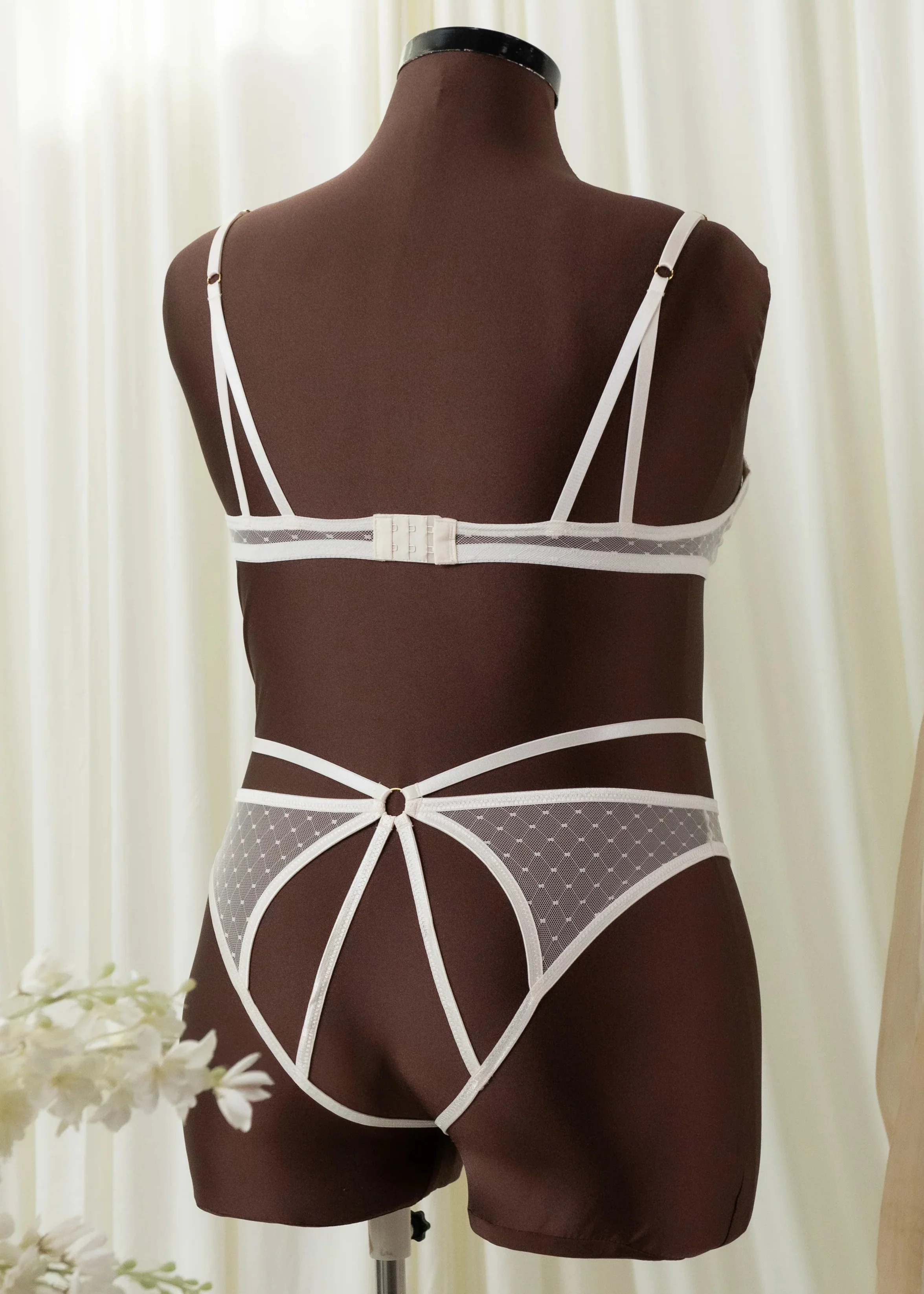 Appliqué Underwire Bralette - Pearl - Image 16