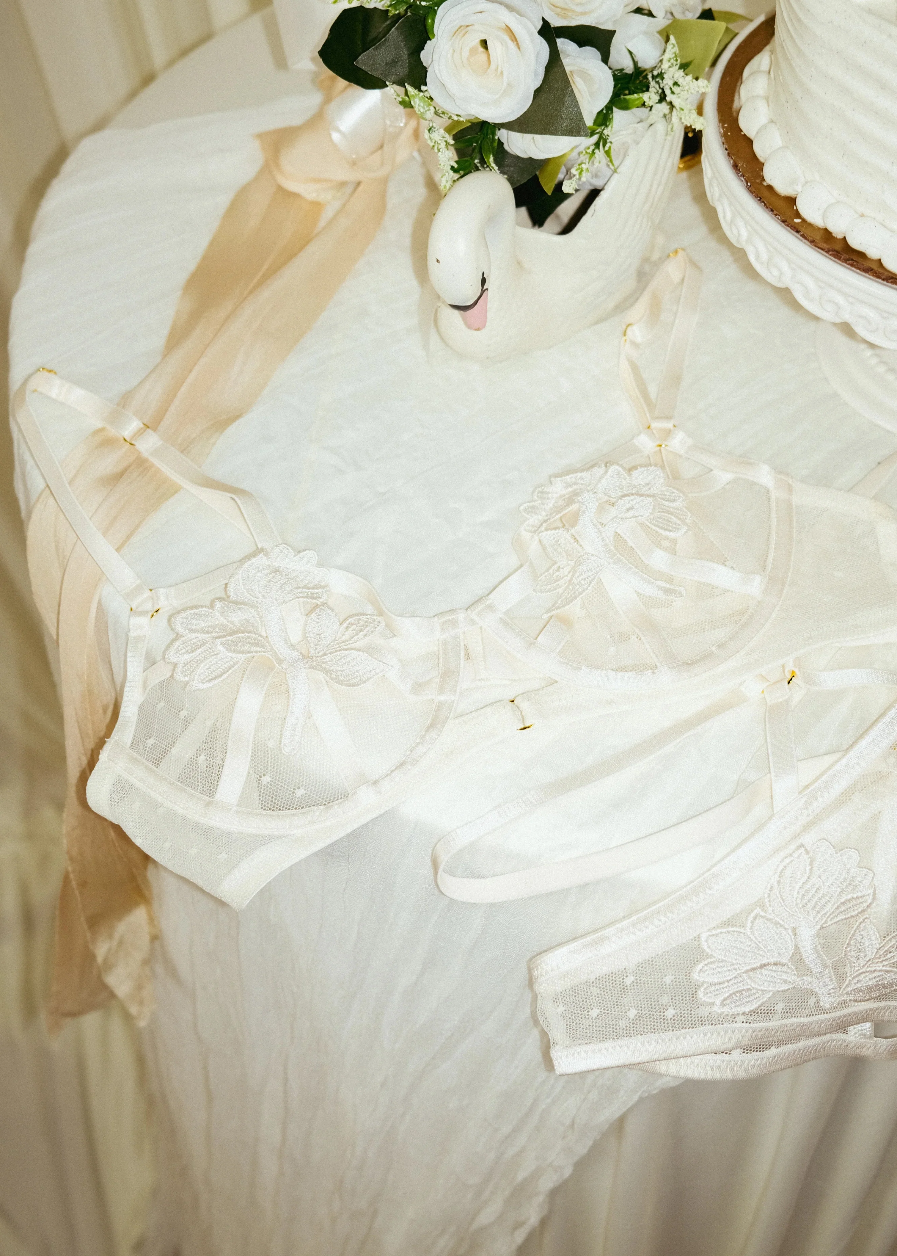 Appliqué Underwire Bralette - Pearl - Image 20
