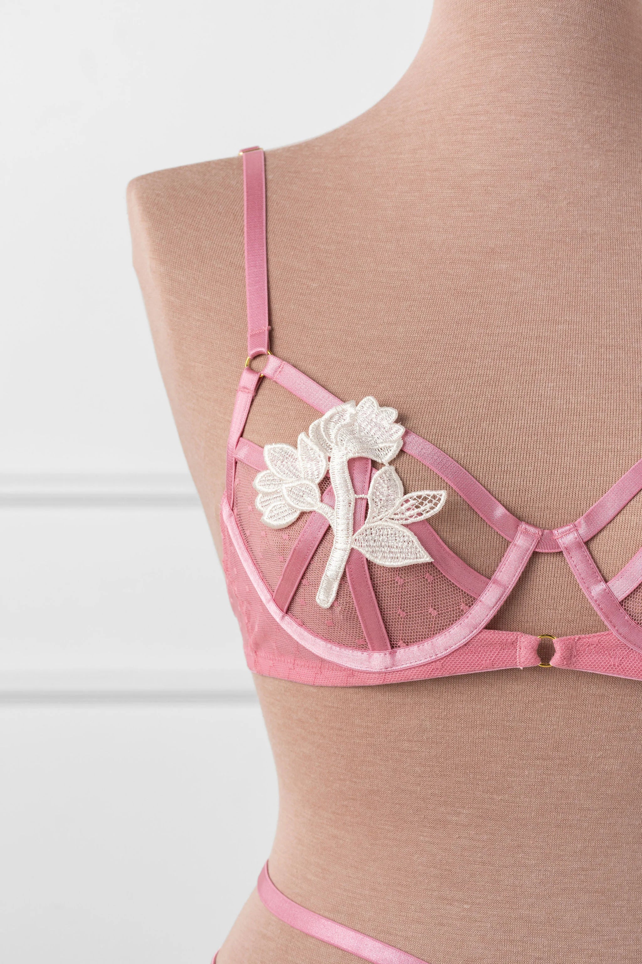Appliqué Underwire Bralette - Rose - Image 6