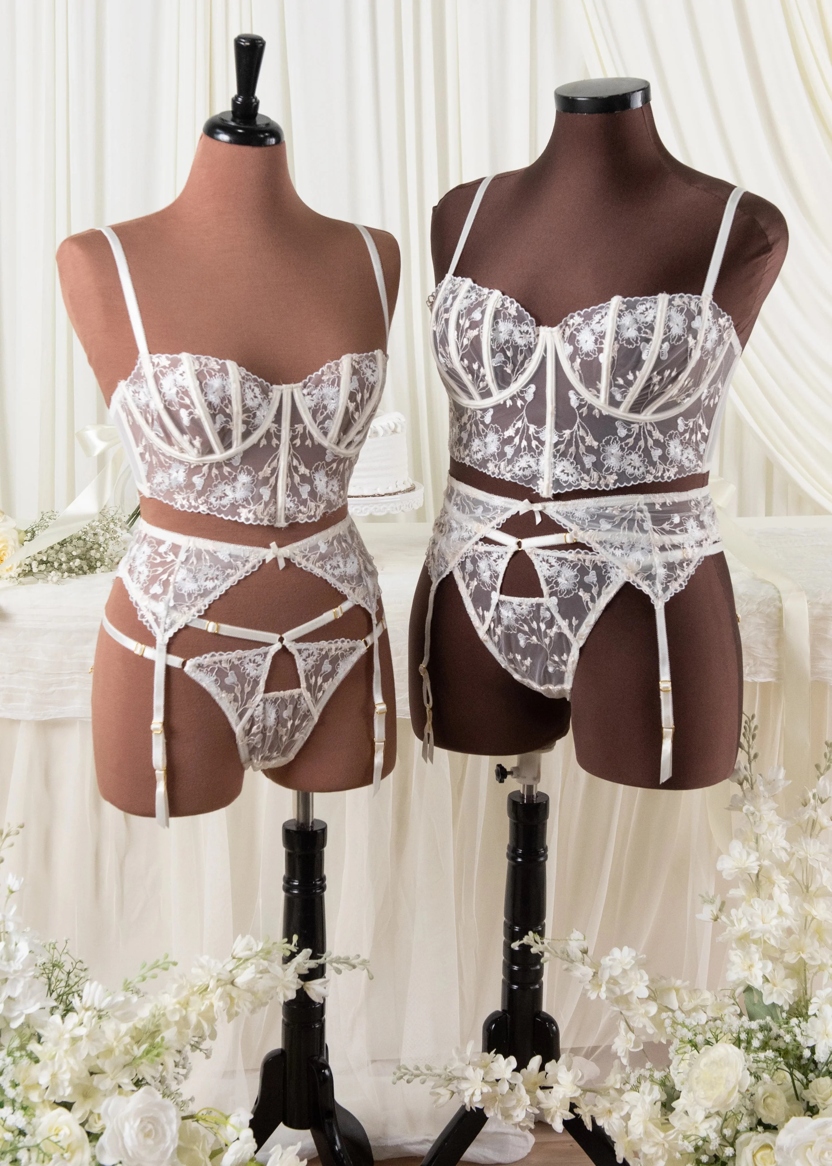 Embroidered Garter Belt - Pearl - Image 15