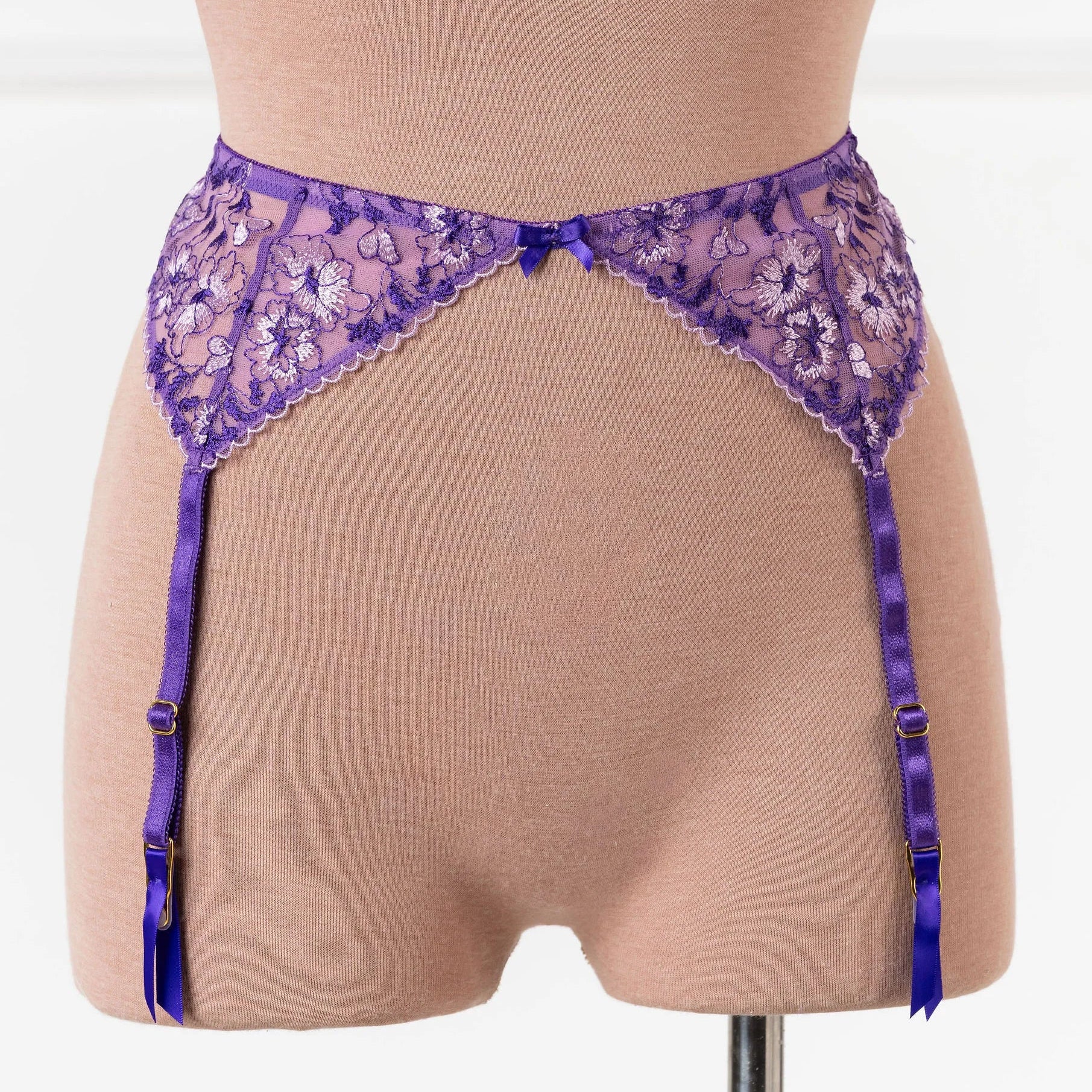 Embroidered Garter Belt - Violet - Image 5