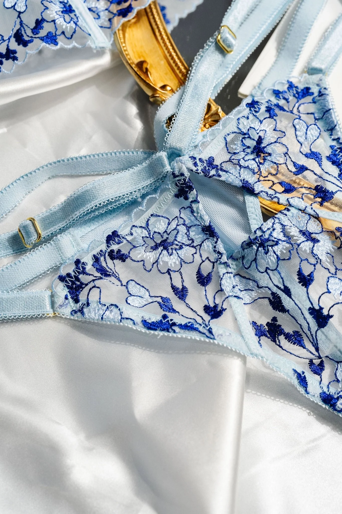 Embroidered Strappy Thong - Image 9