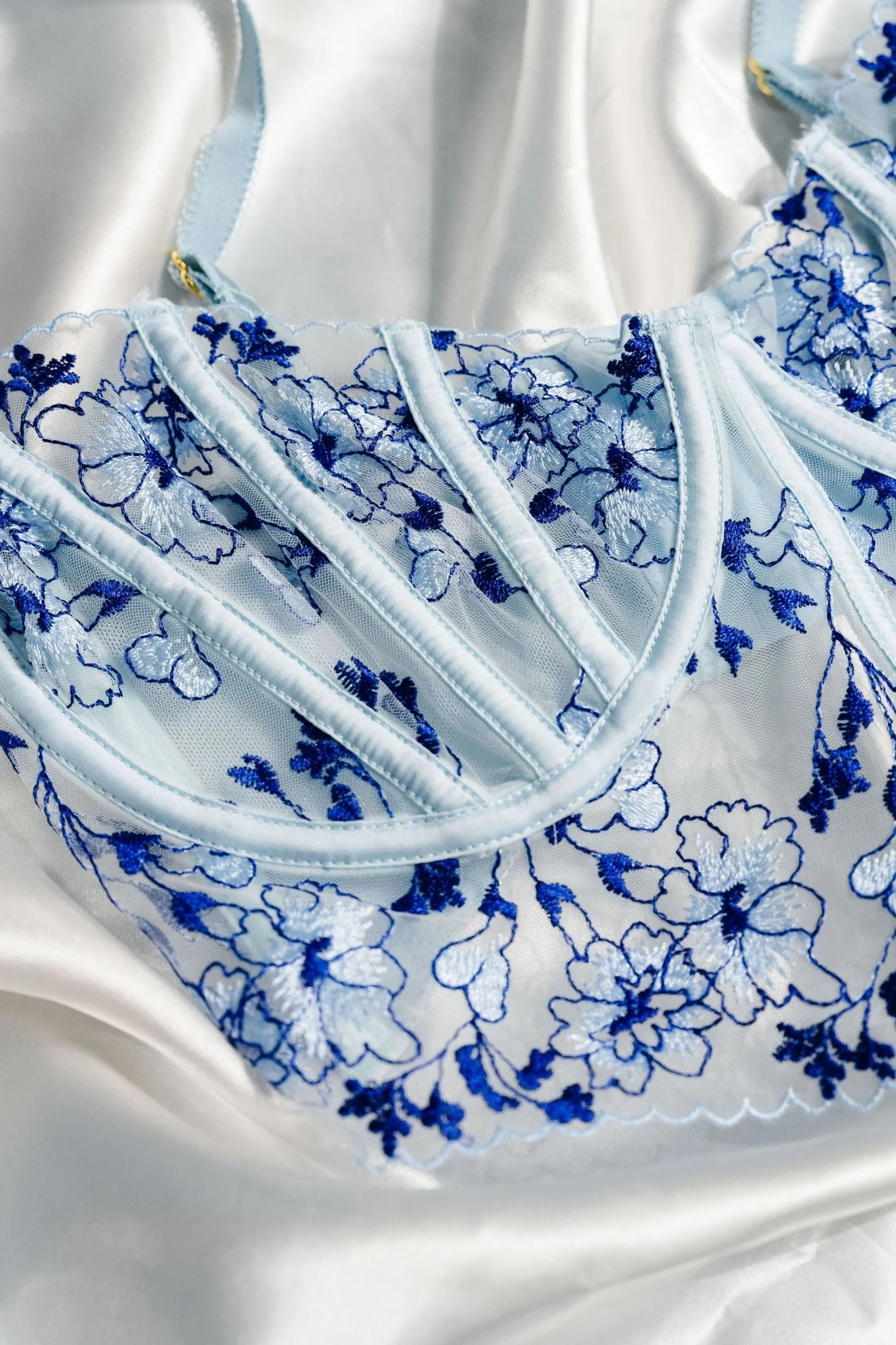 Embroidered Underwire Bustier - Image 3