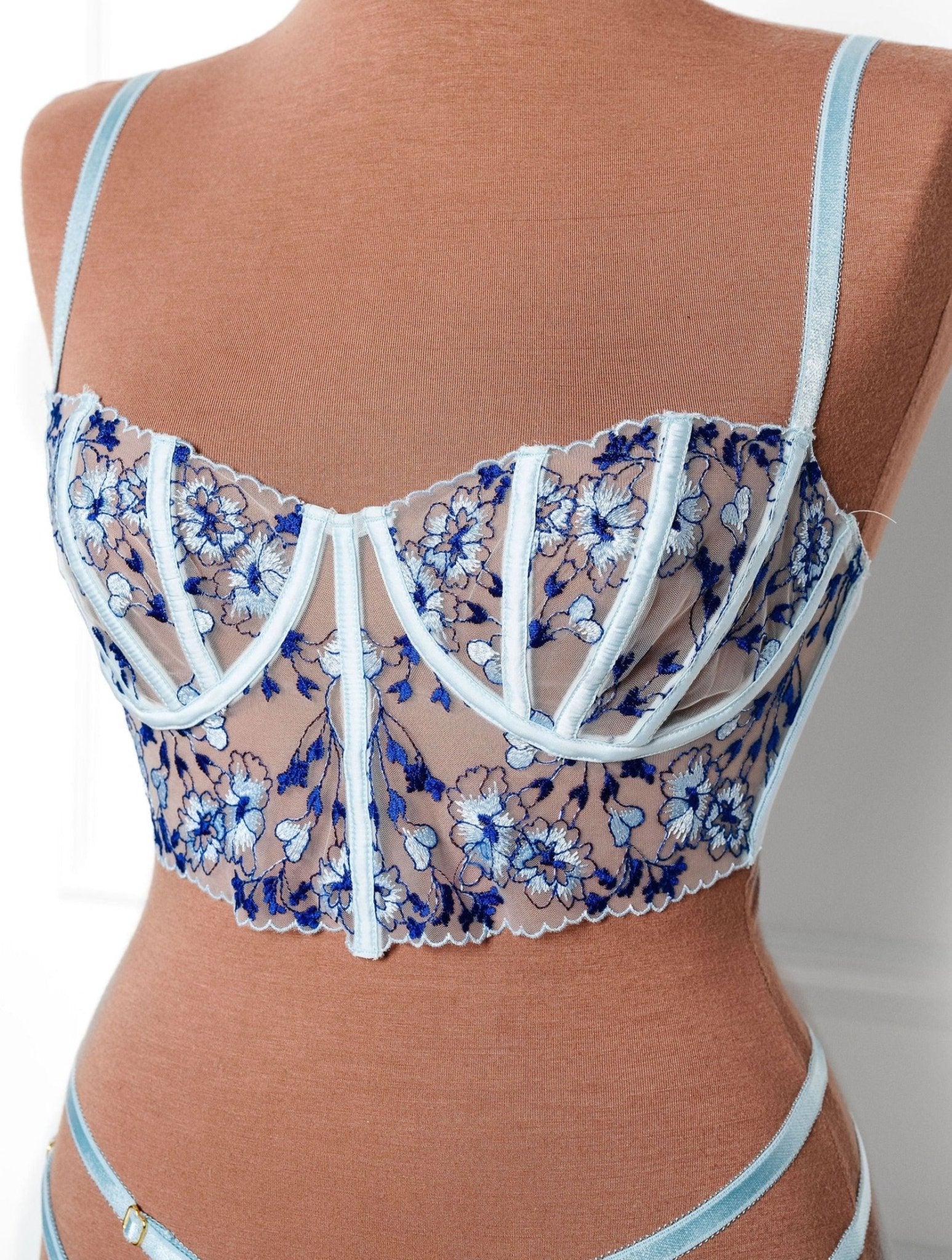 Embroidered Underwire Bustier - Image 7