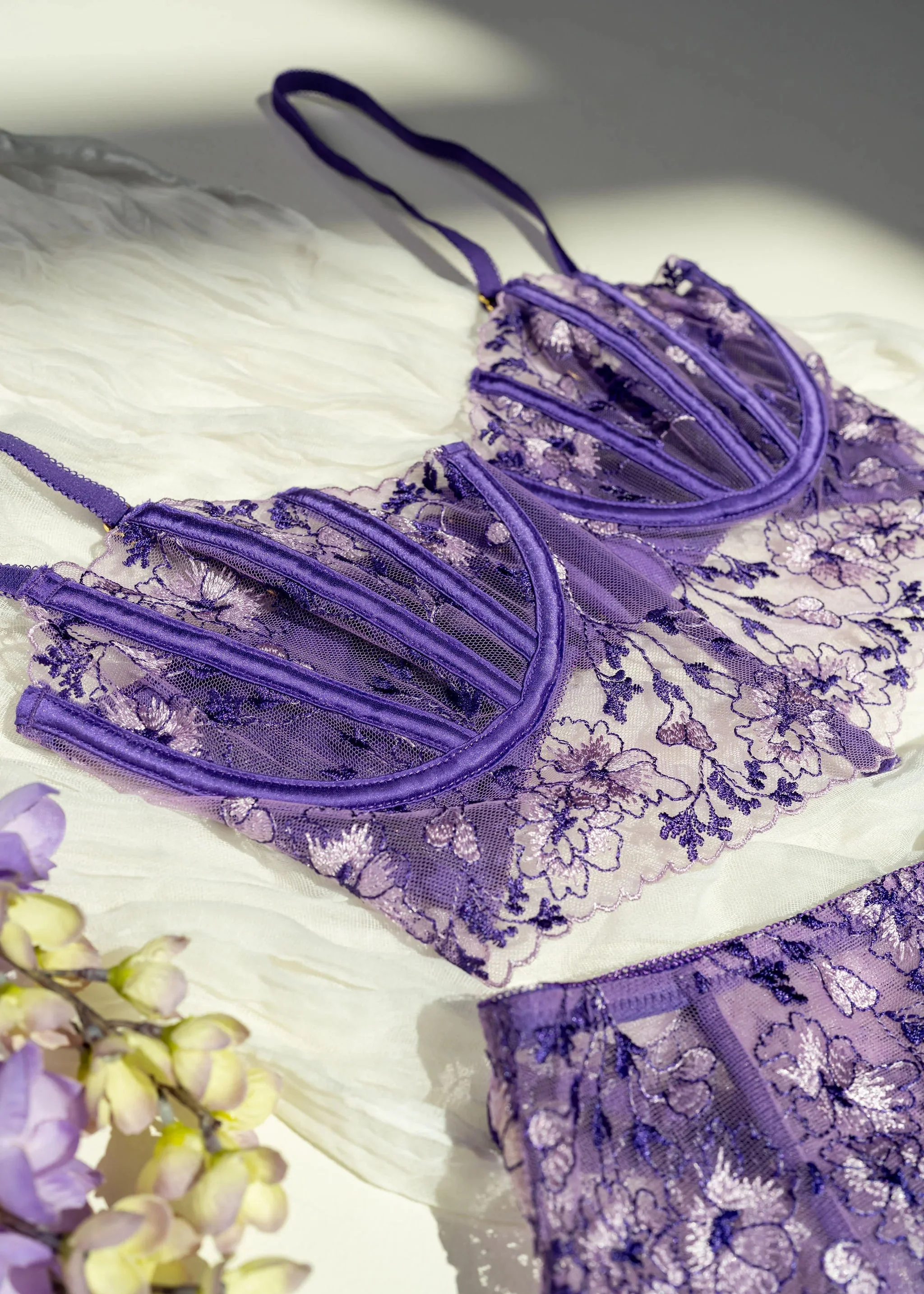 Embroidered Underwire Bustier - Violet - Image 14