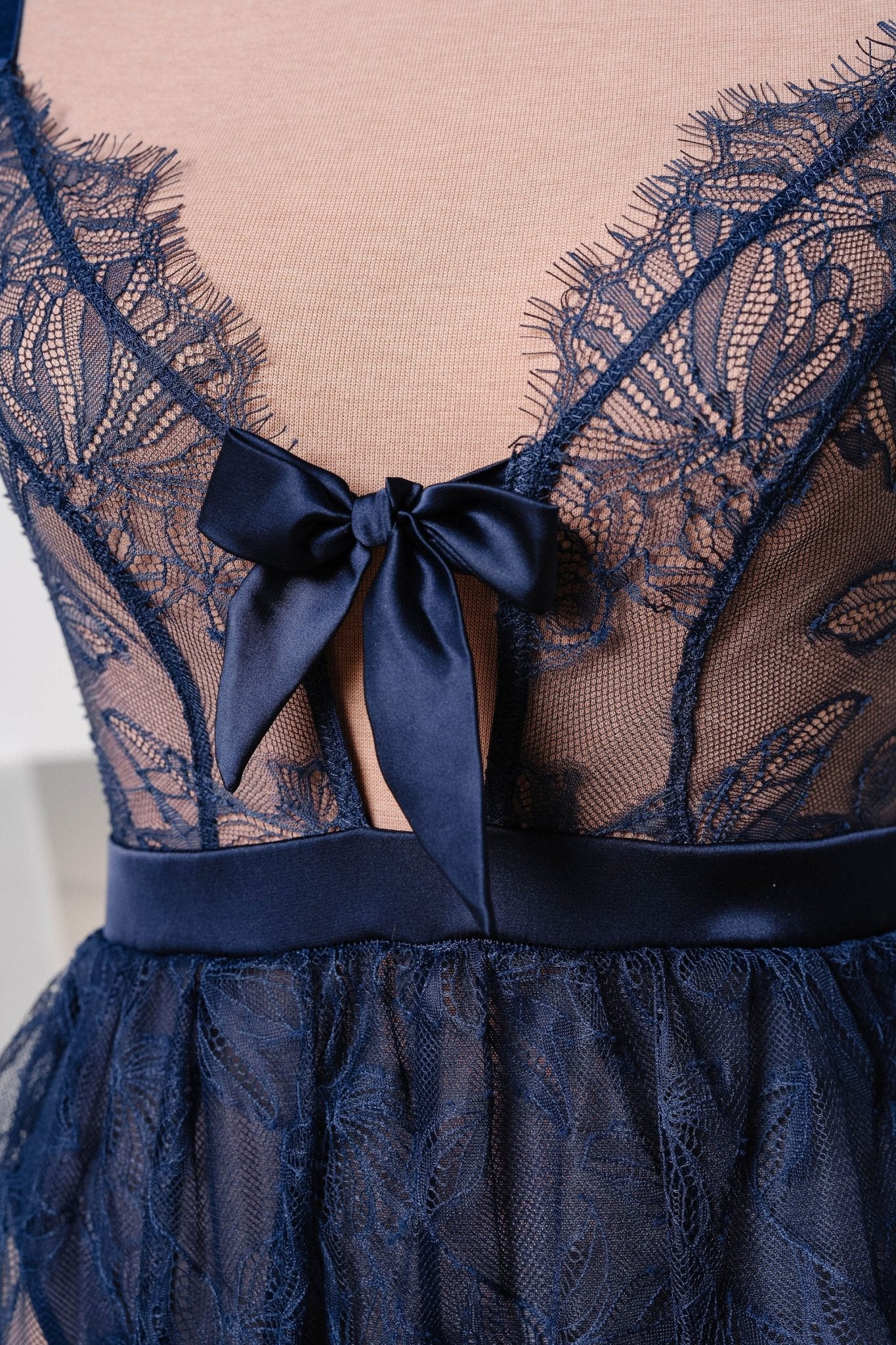 Eyelash Lace Crotchless Teddy - Navy - Image 4