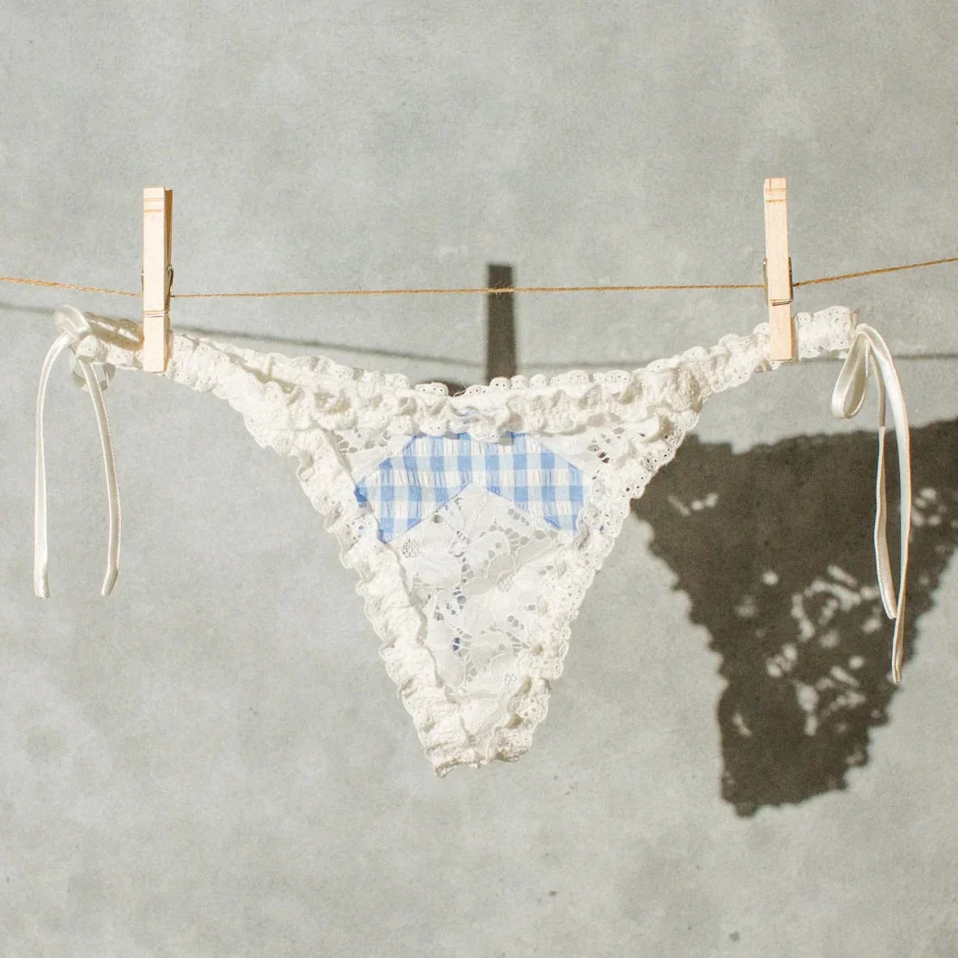 Gingham & Eyelet Ruffle Thong - Blue