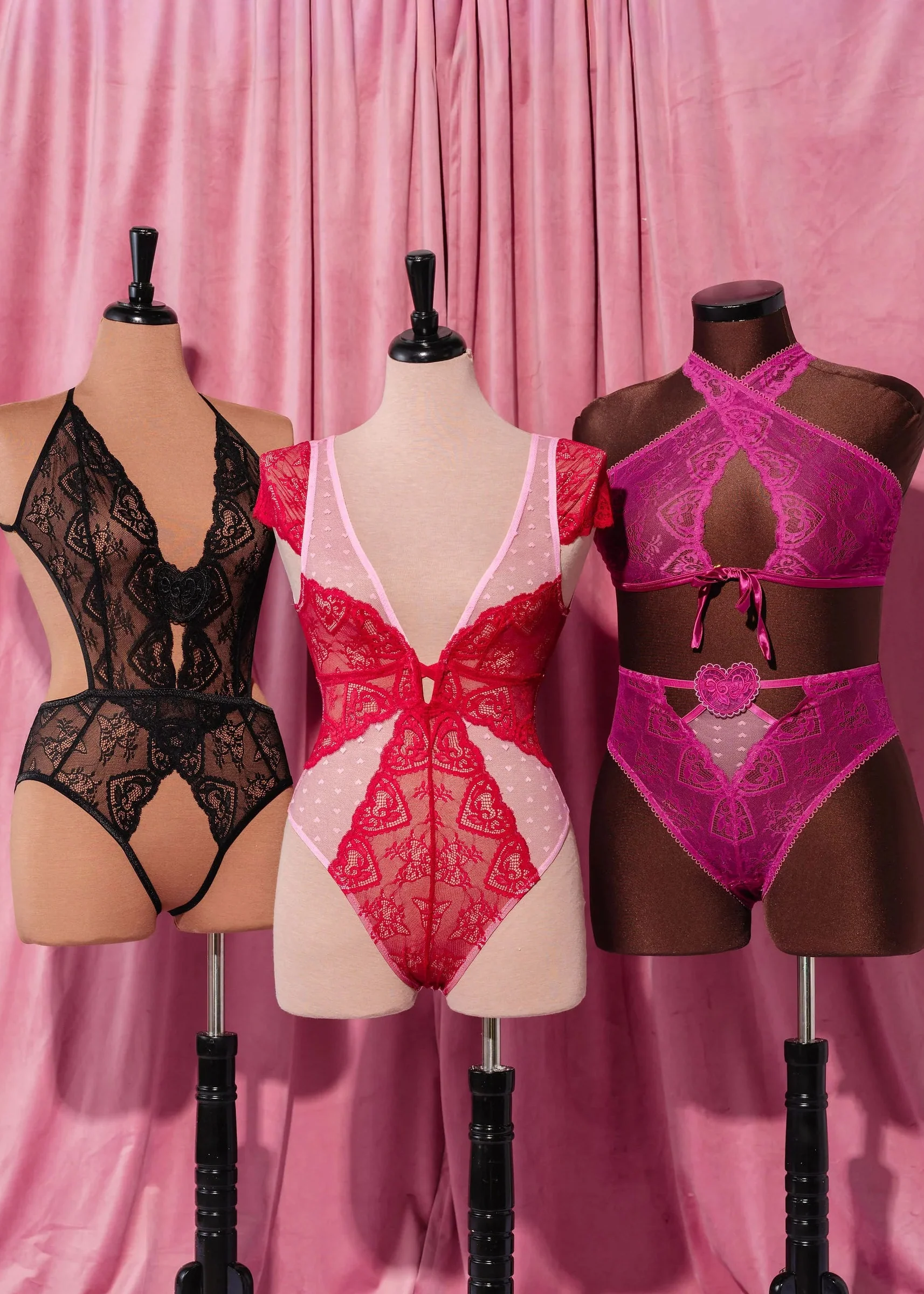 High Waist Lace Up Crotchless Panty - Fuchsia - Image 19