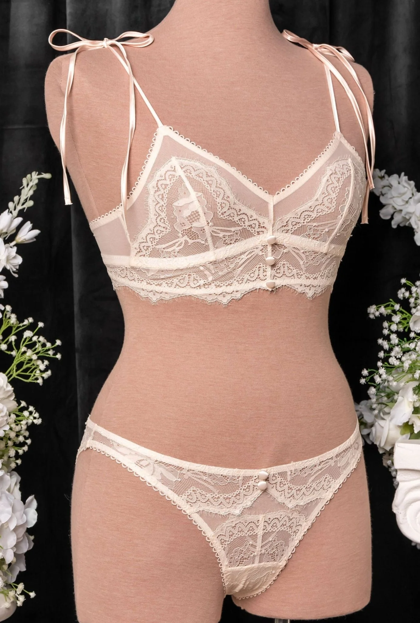 Lace & Mesh Button Bralette - Champagne - Image 9