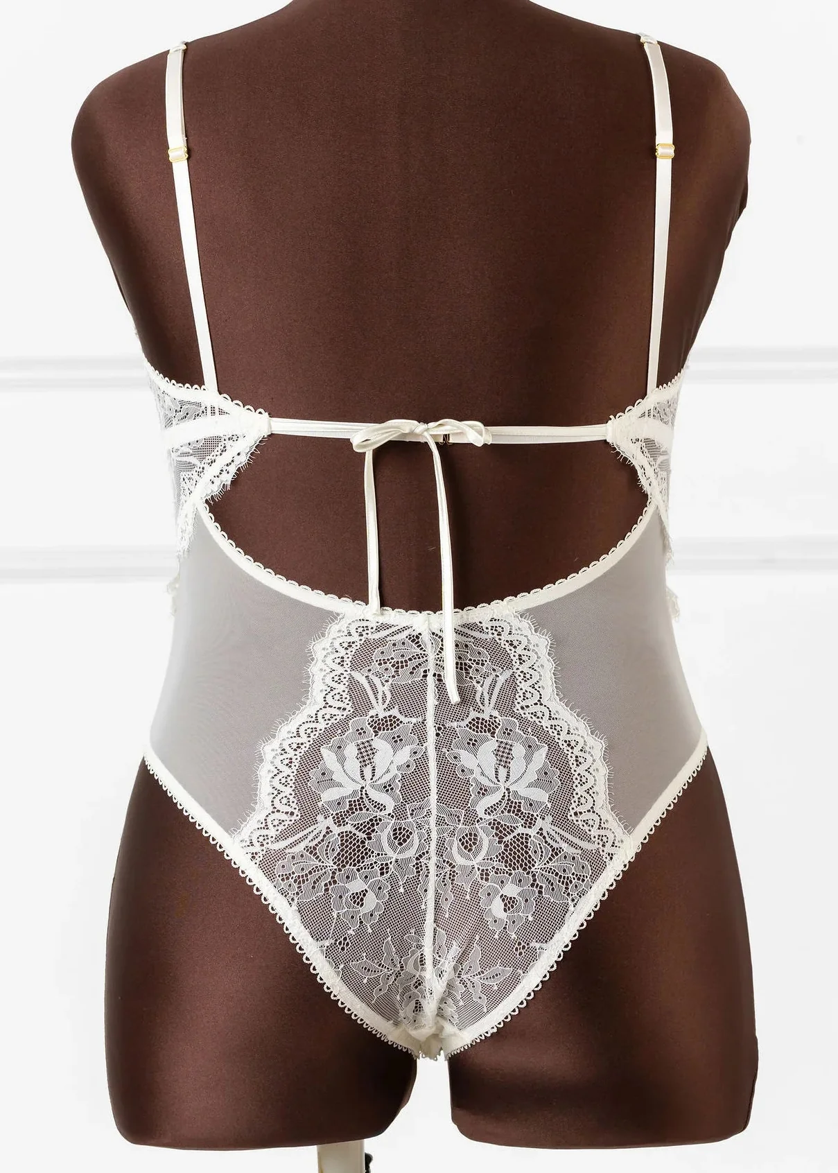 Eyelash Lace Button Teddy - Pearl - Image 11