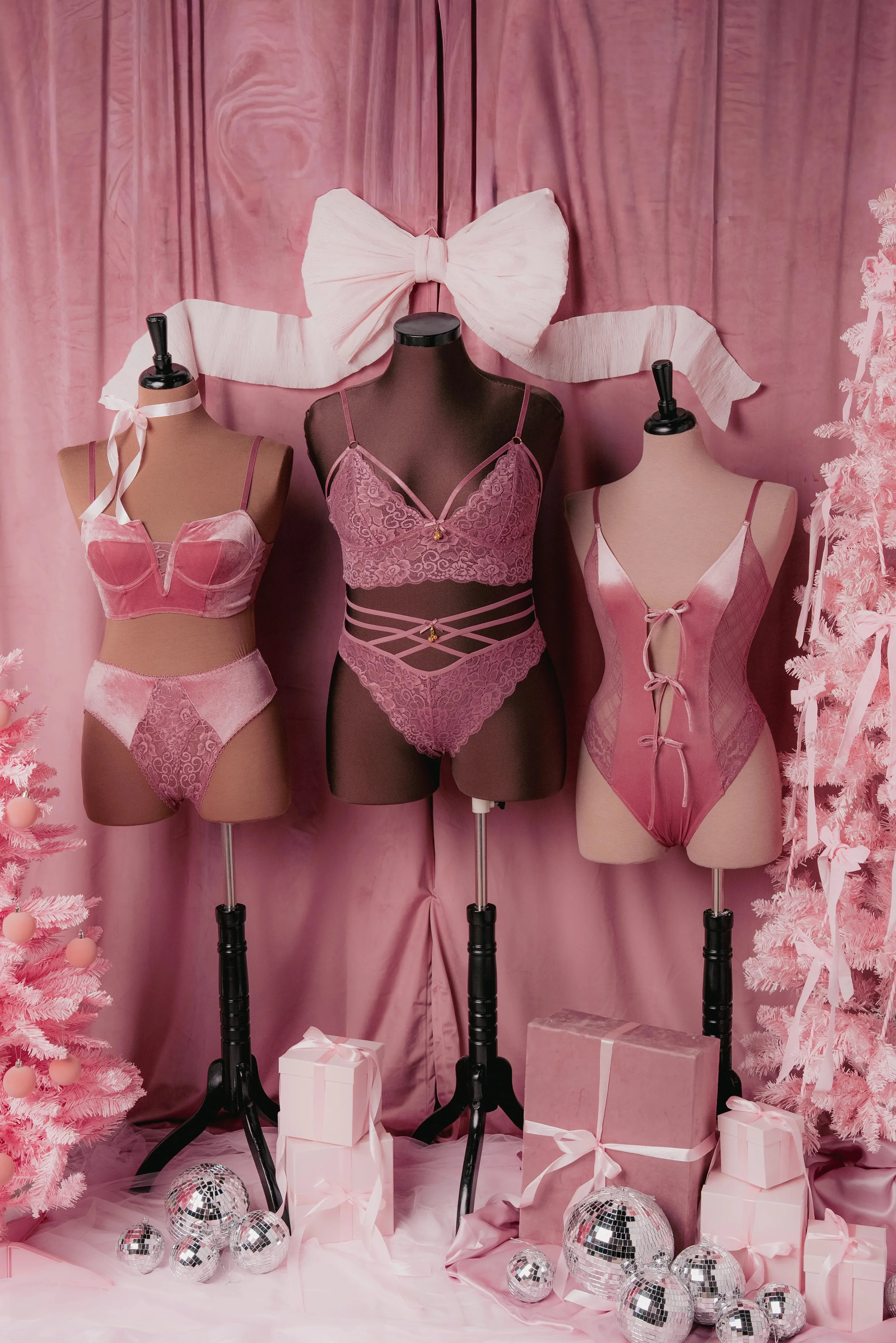Lacy Caged Charm Bralette - Sugarplum Pink - Image 14