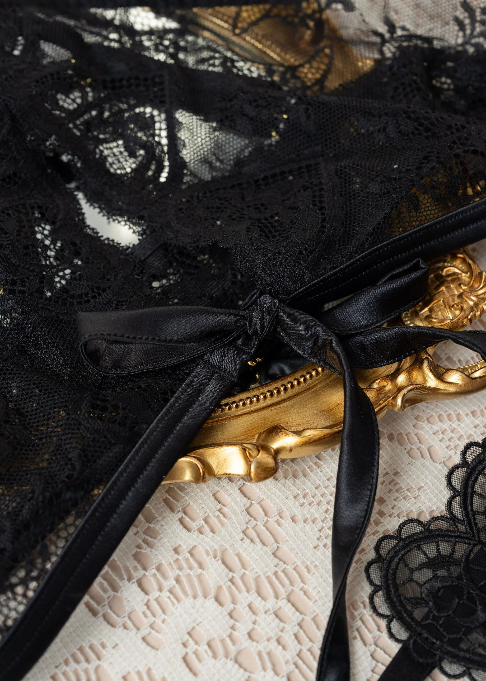 Lacy Crossover Bralette - Black - Image 13