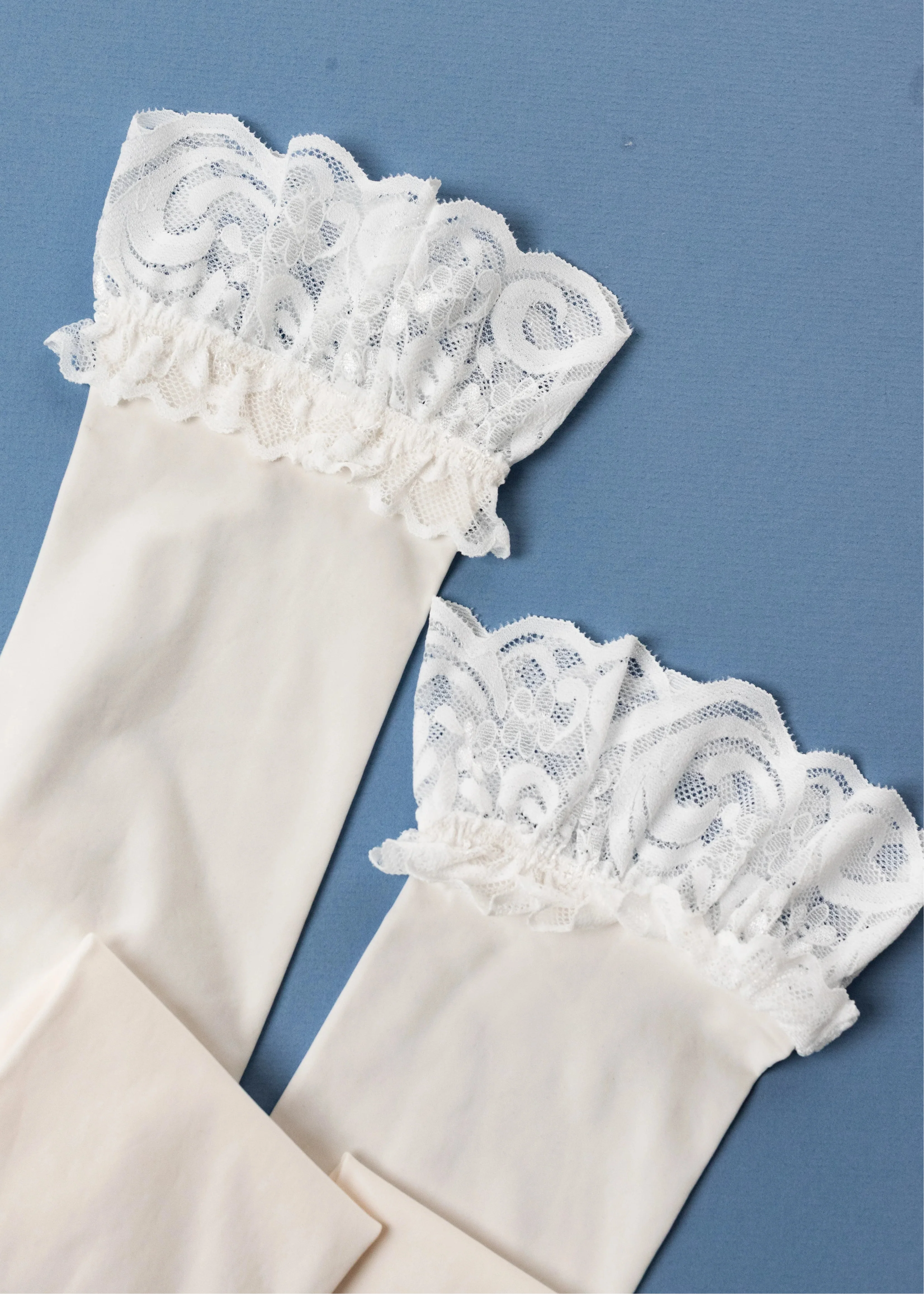 Lacy Thigh High Stockings - Pearl - Image 4