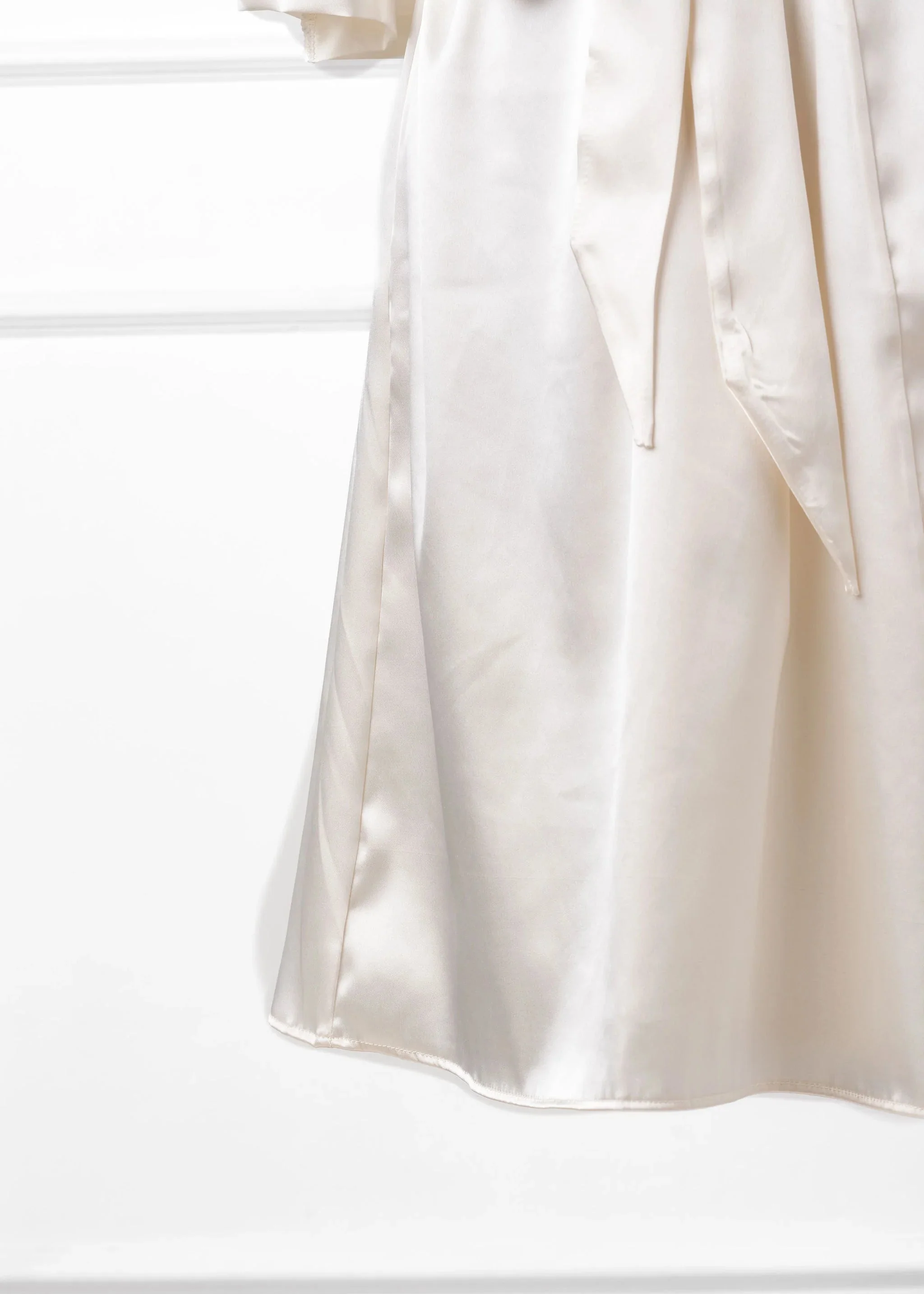 Satin & Diamond Mesh Robe - Pearl - Image 10