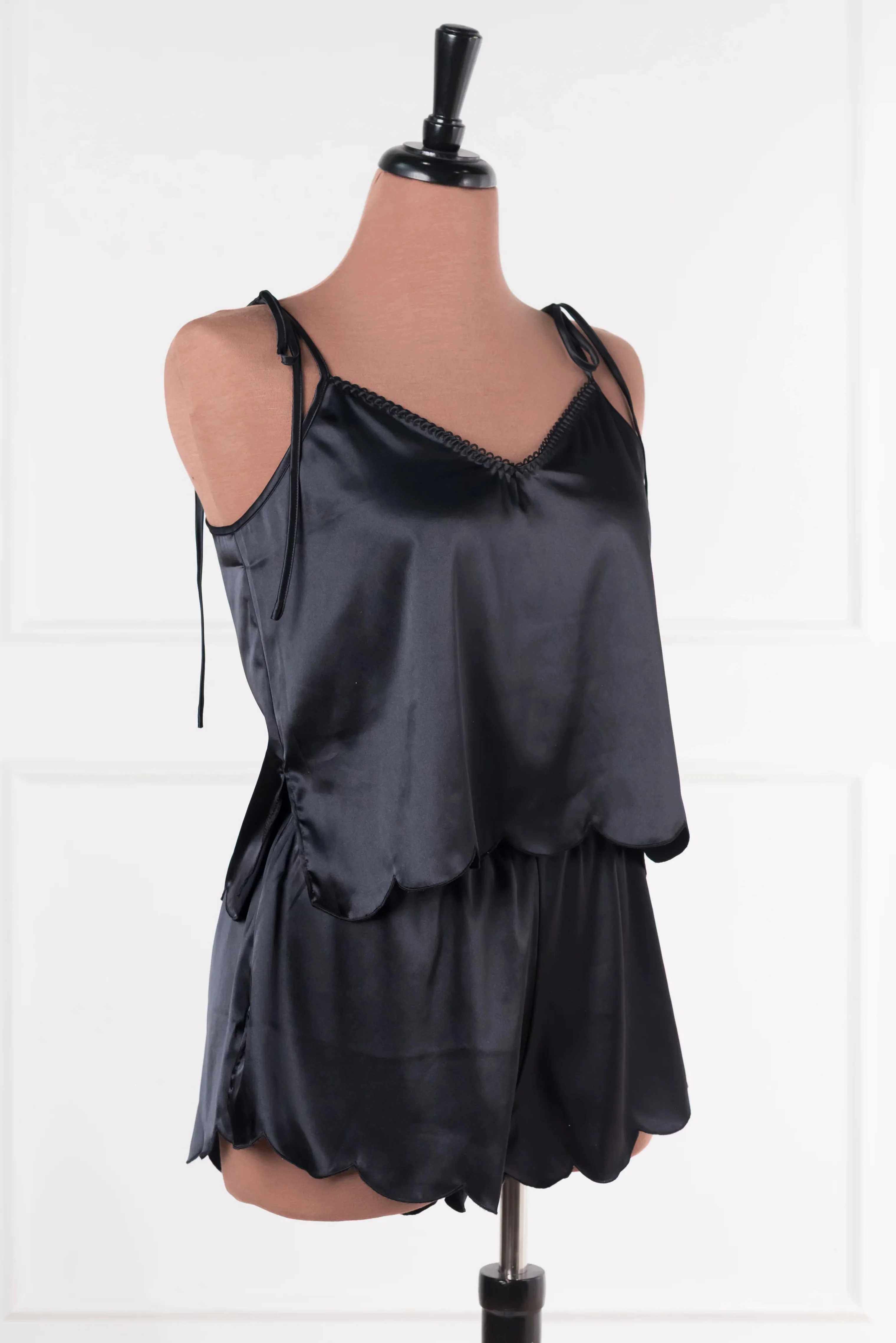 Scalloped Embroidered Satin Cami - Black - Image 5
