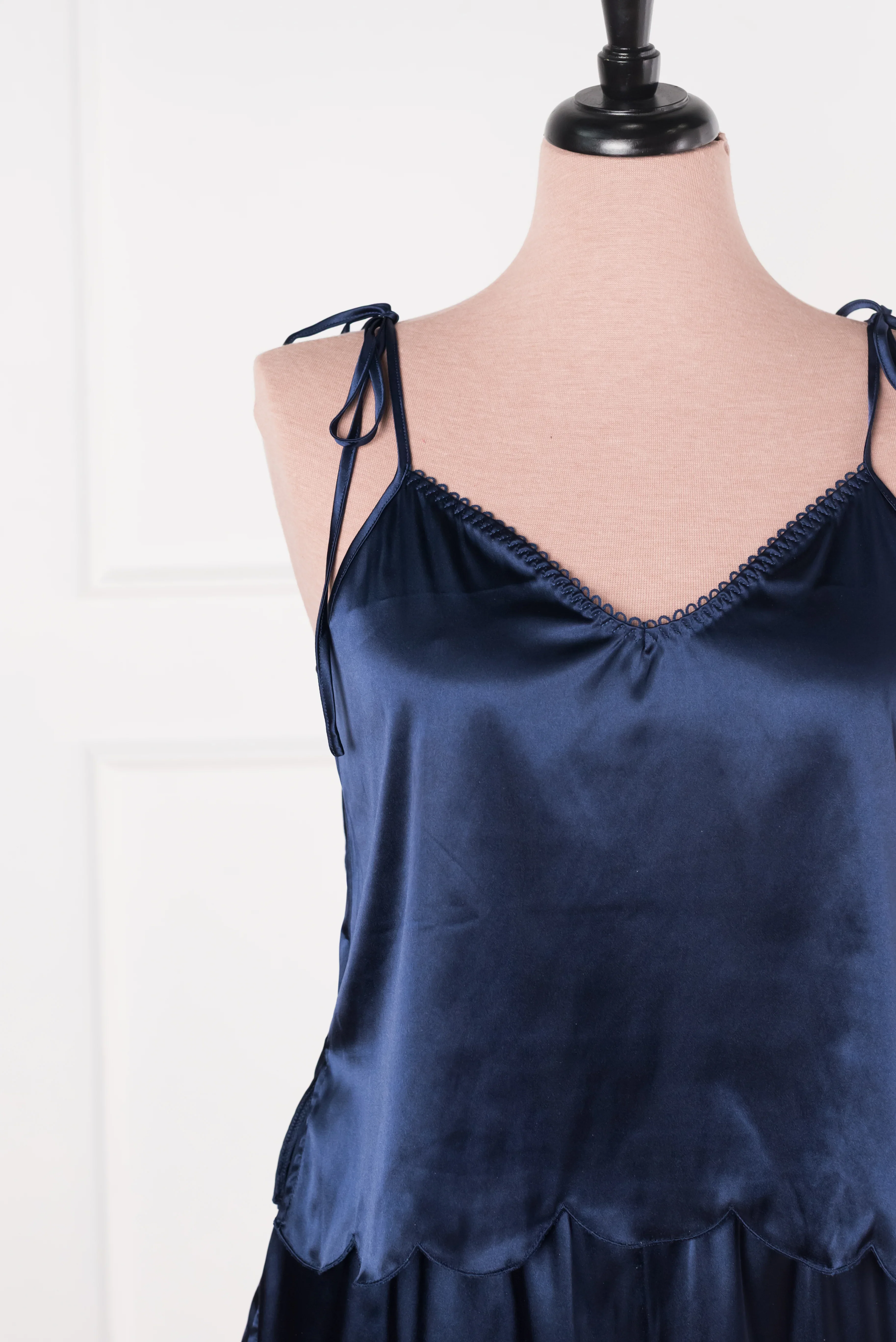 Scalloped Embroidered Satin Cami - Navy - Image 8