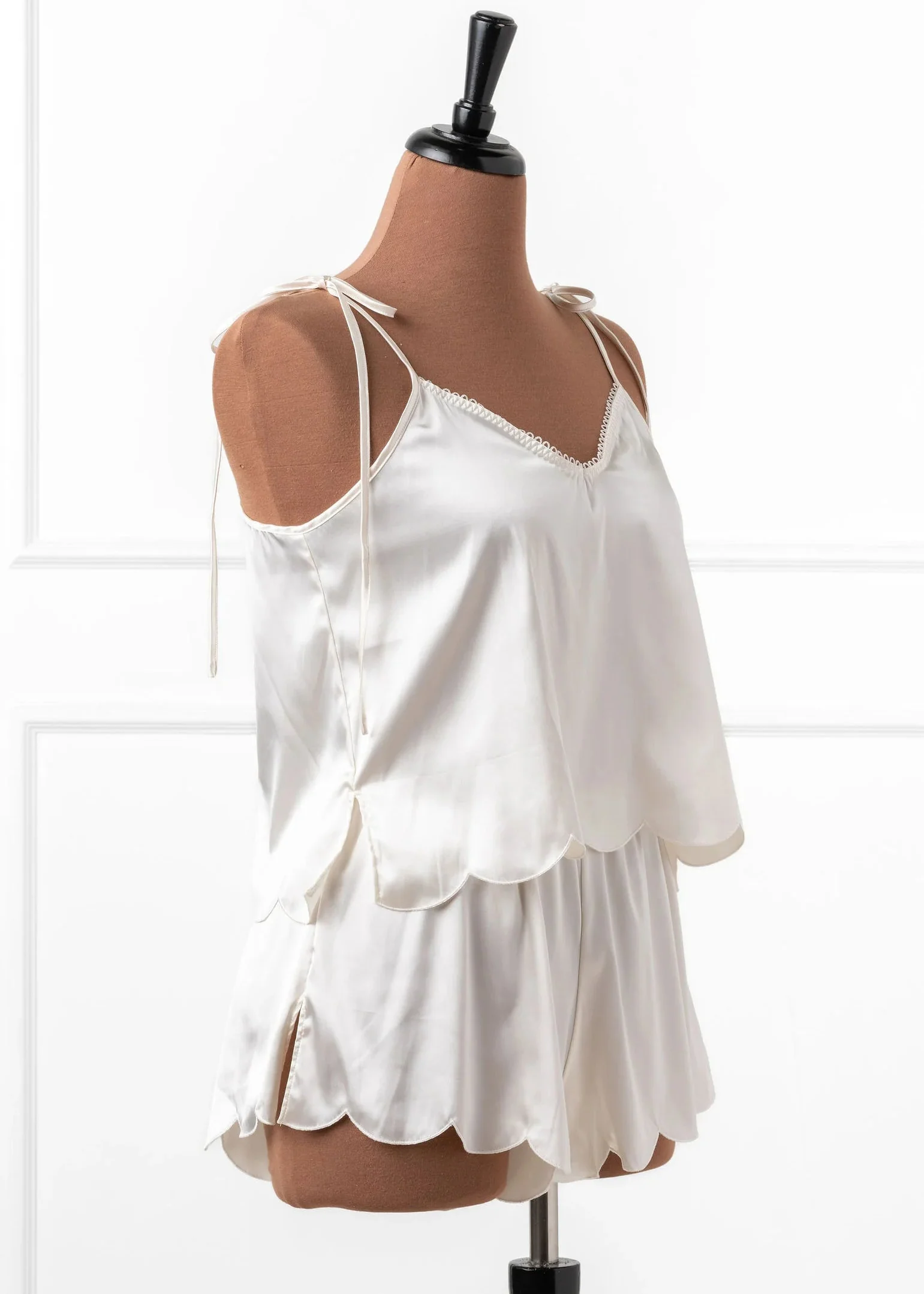 Scalloped Embroidered Satin Cami - Pearl - Image 5