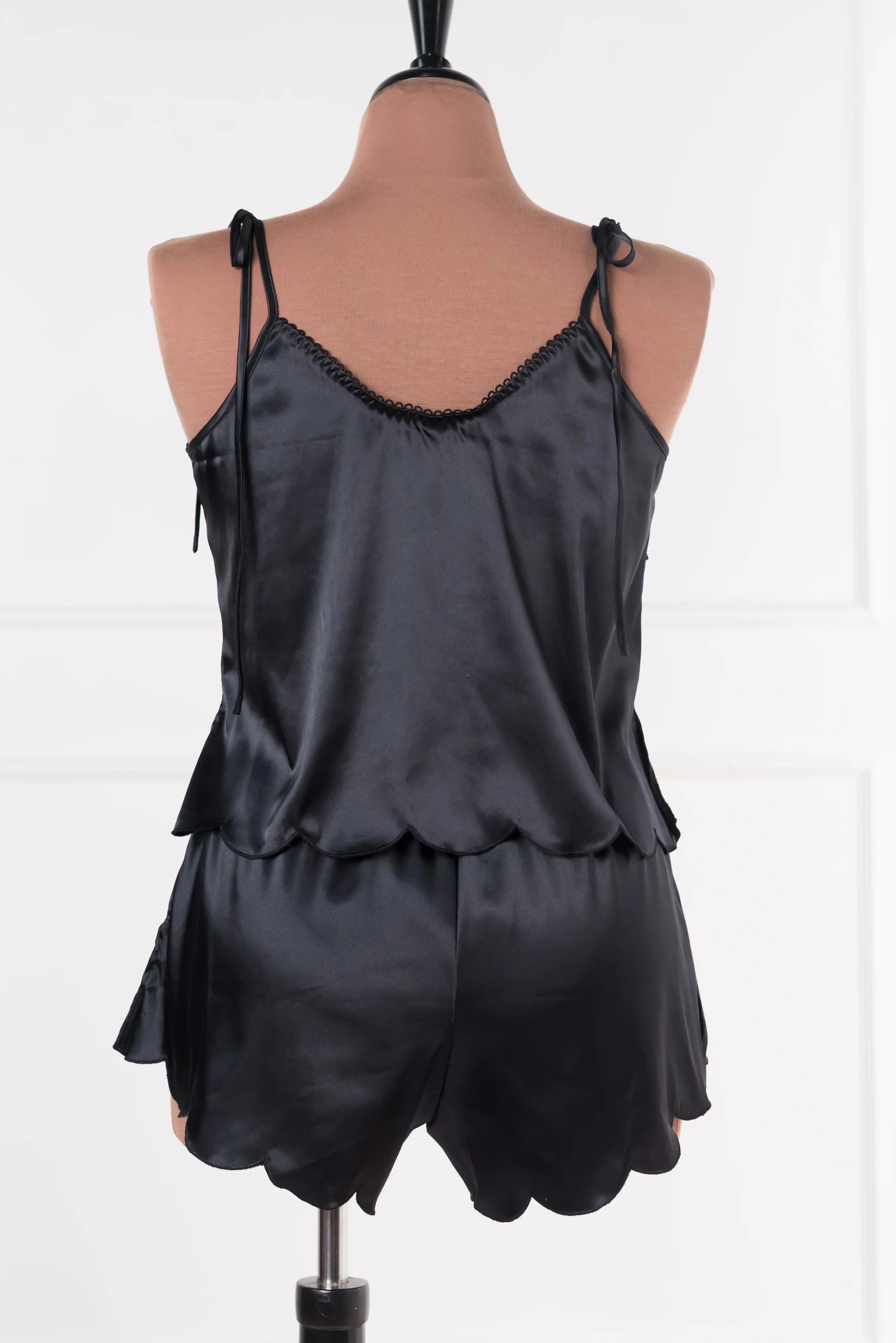 Scalloped Embroidered Satin Shorts - Black - Image 5