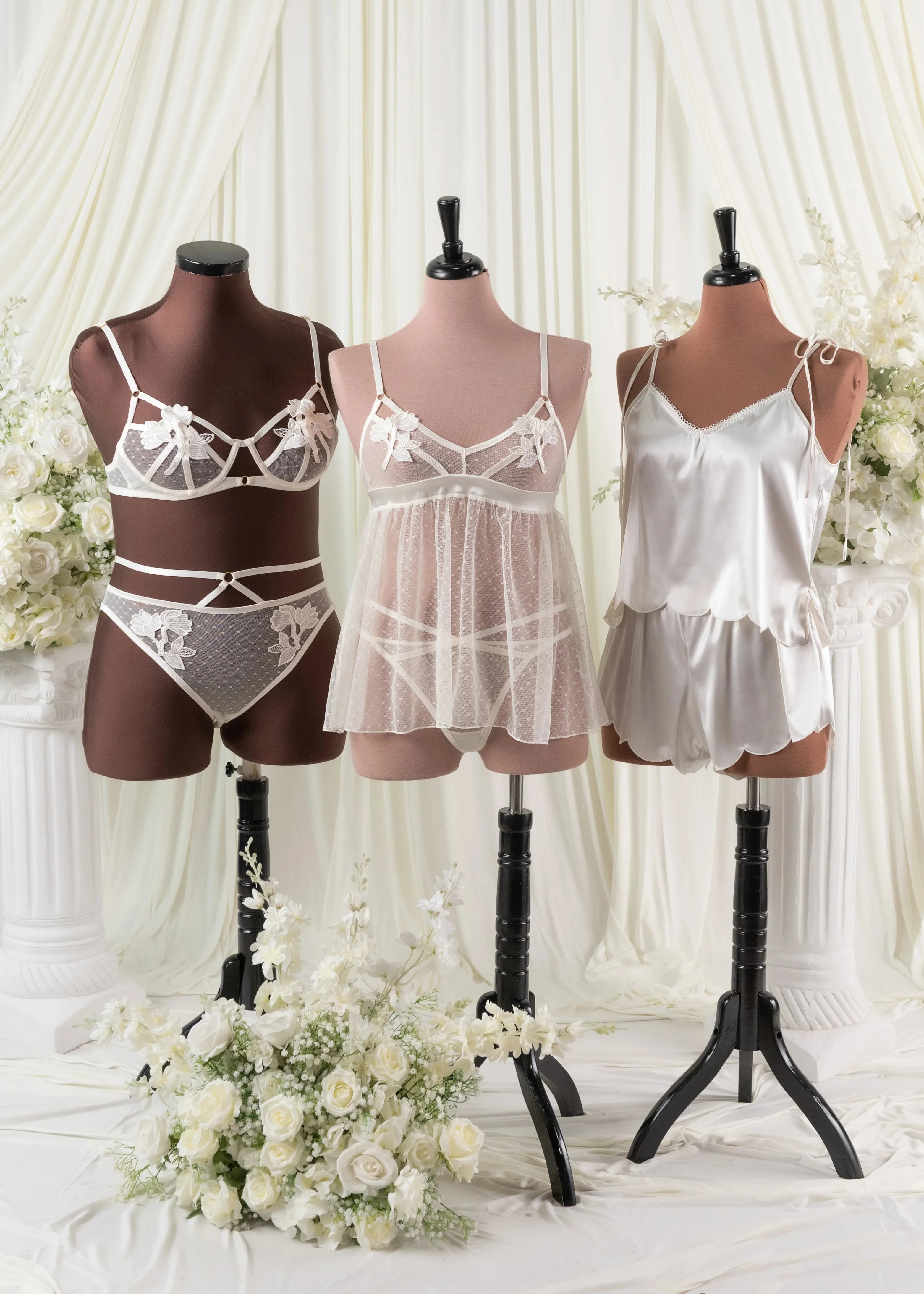 Scalloped Embroidered Satin Shorts - Pearl - Image 13