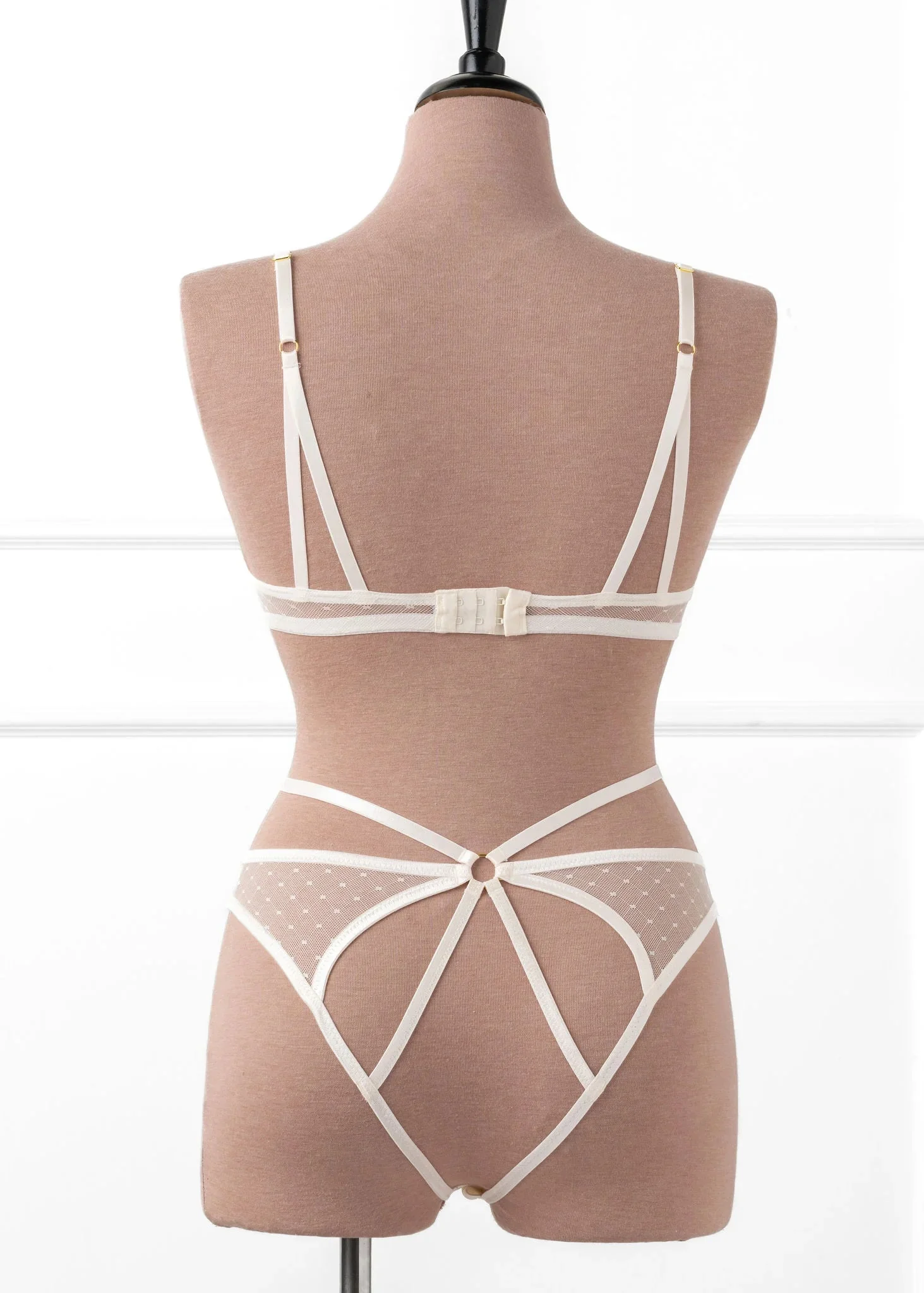 Strappy Appliqué Ouvert Panty - Pearl - Image 4