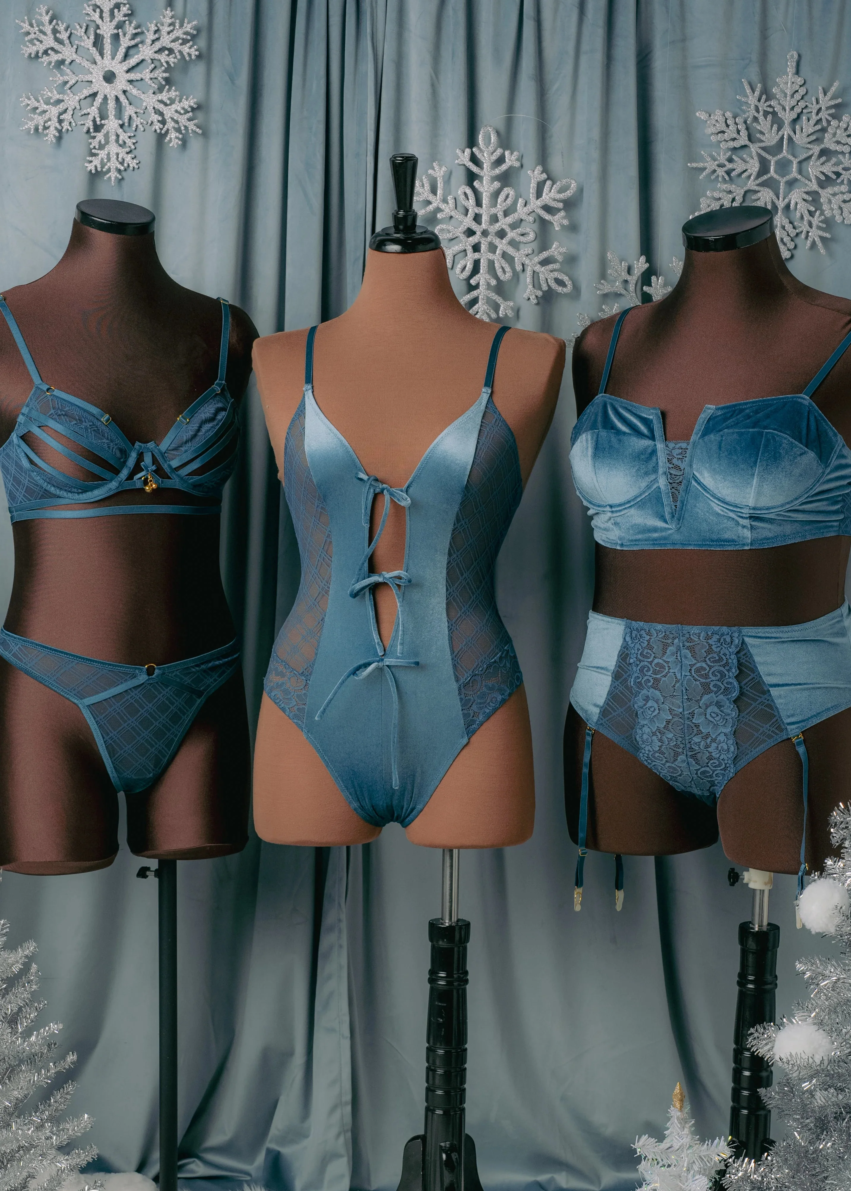Strappy Underwire Charm Bralette - Retro Blue - Image 14
